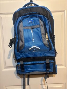 Outdoor Backpack w/2 Mats